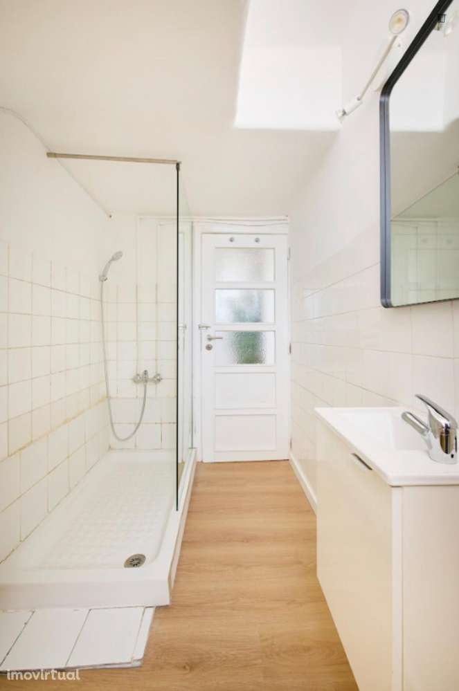 Quarto - localizado em São Bento Lisbon - Grande imagem: 3/30