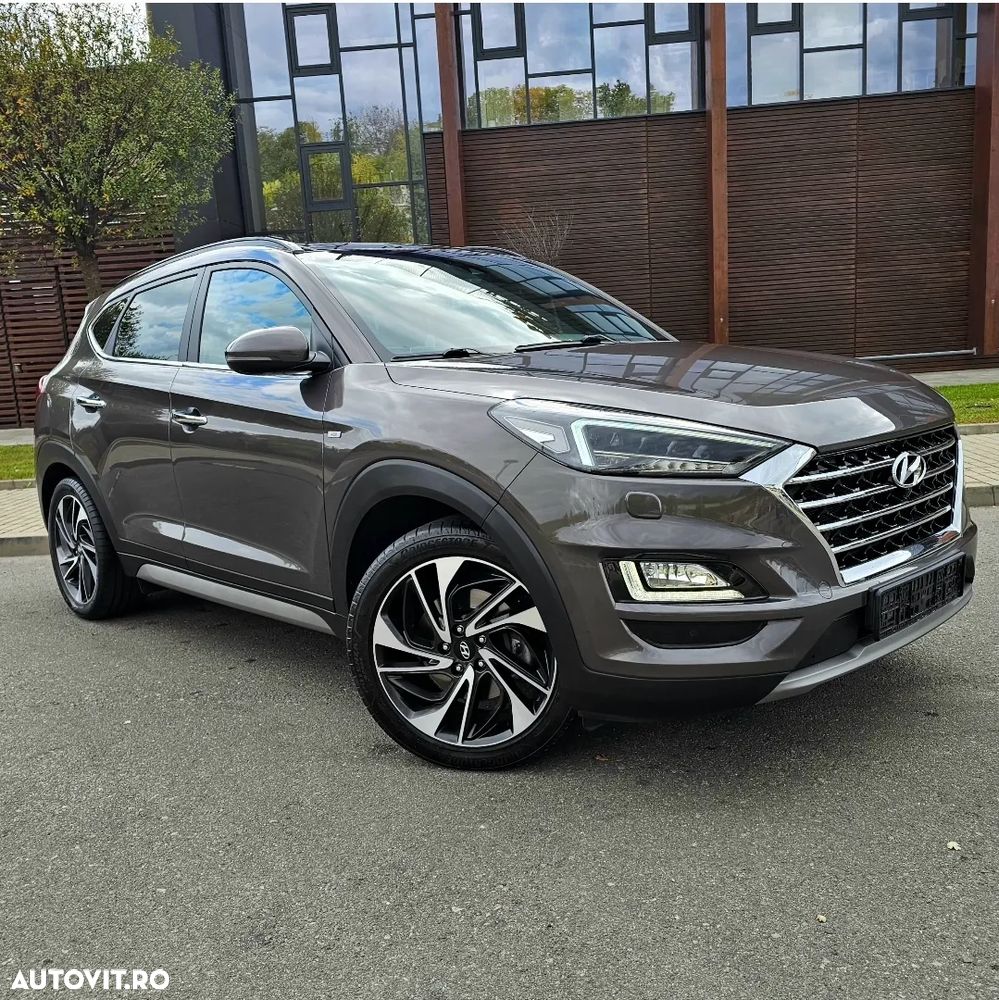 Hyundai Tucson 2.0 CRDI 4WD Automatik Premium - 3