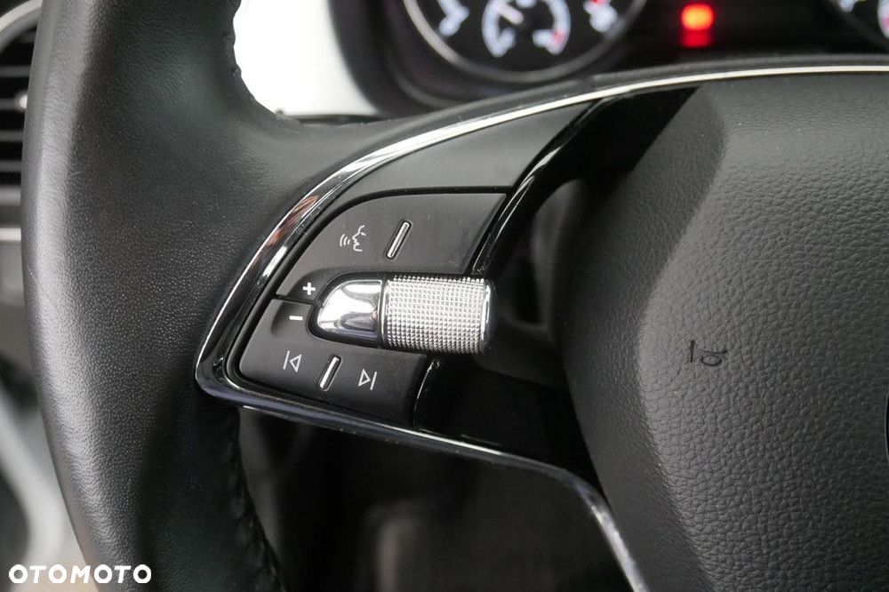 Skoda Fabia 1.0 TSI Ambition - 19