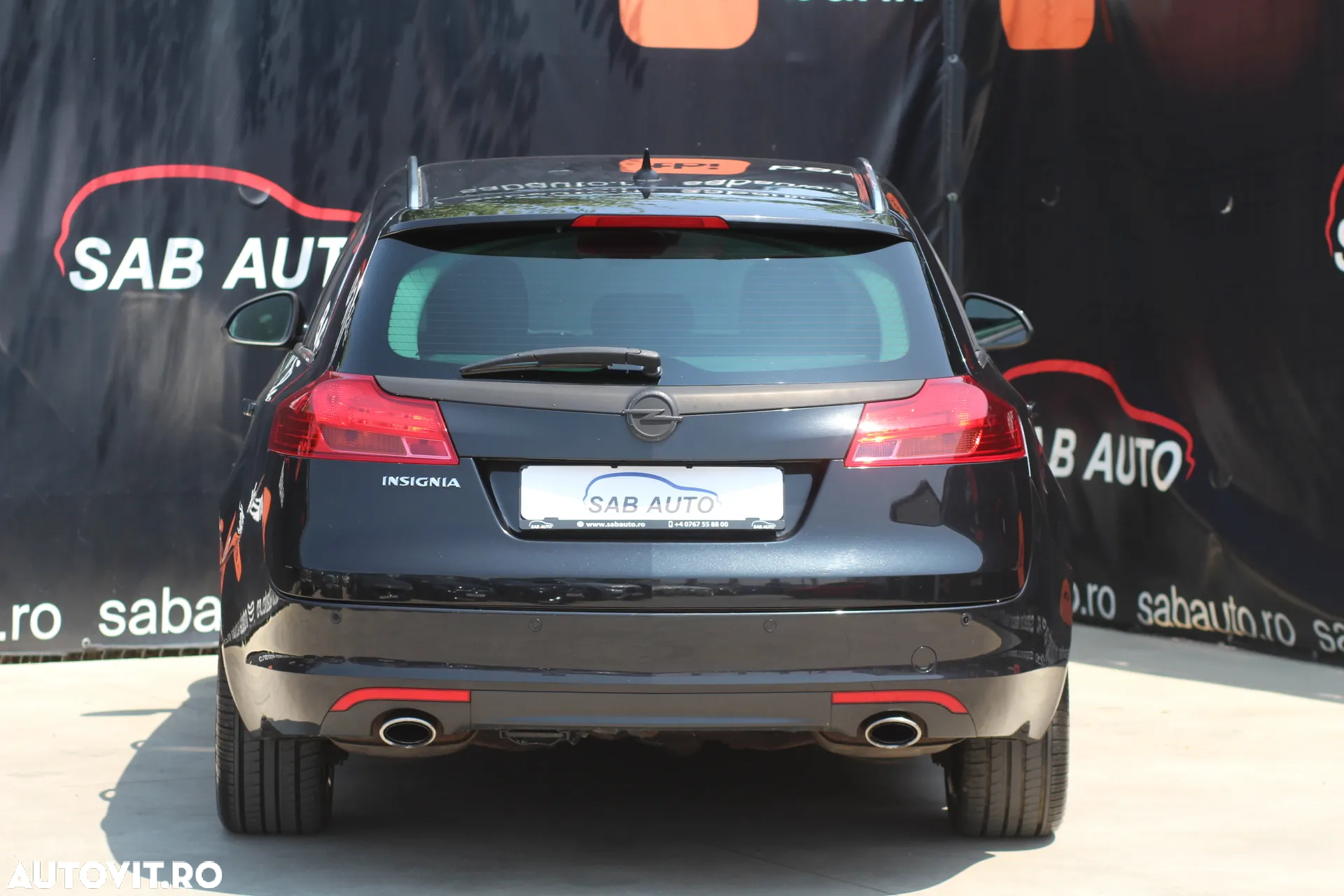 Opel Insignia - 14