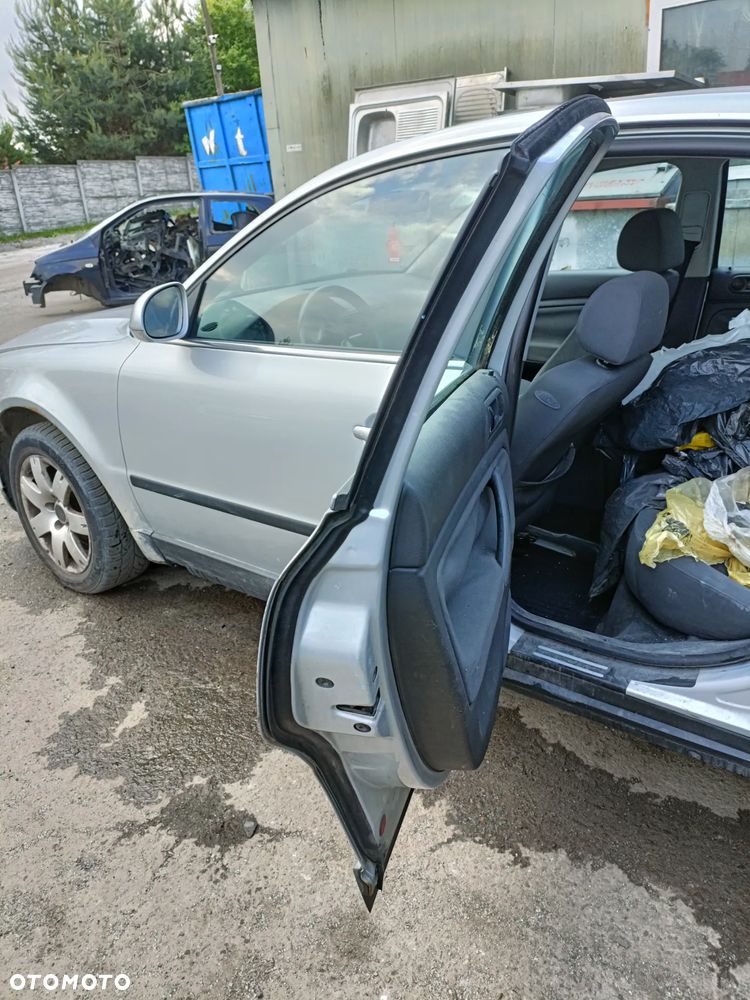 VOLKSWAGEN PASSAT B5 96-05 2004 r. LIFT SEDAN LA7W drzwi lewy tył LT * - 10