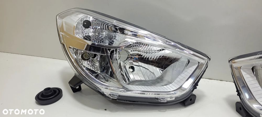 DACIA LODGY DOKKER 12- LAMPA LAPMY PRZÓD PRZEDNIE NOWE - 2