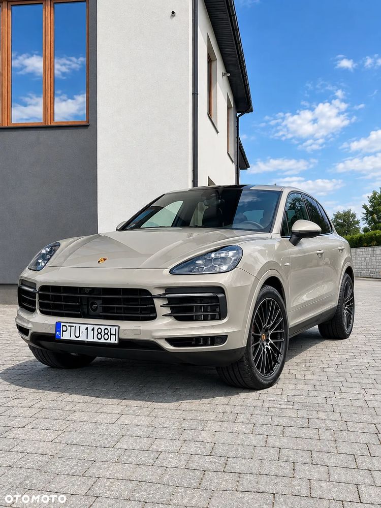 Porsche Cayenne - 3