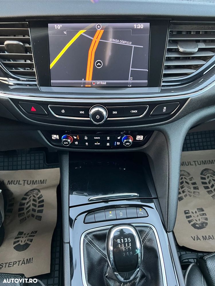 Opel Insignia Sports Tourer 1.6 ECOTEC Diesel Business Innovation - 25