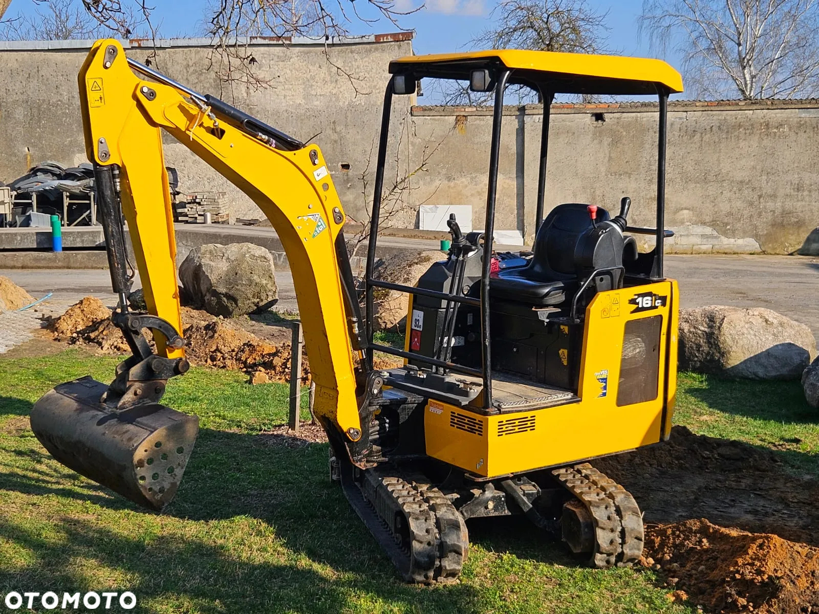 JCB 16C-1 - 7
