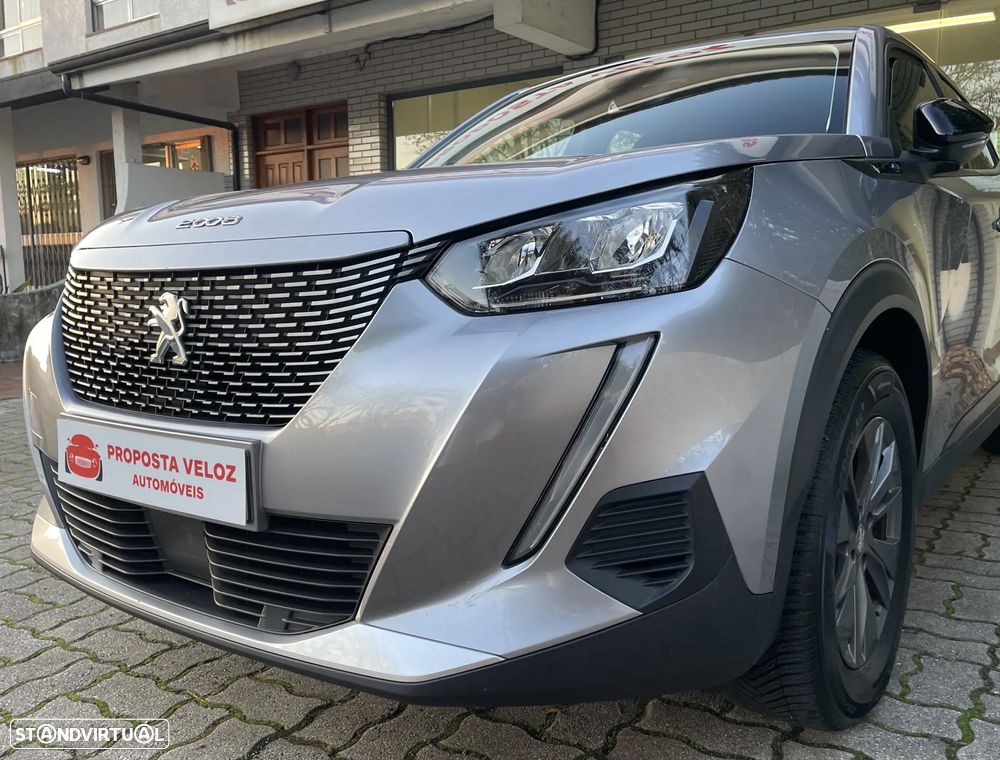 Peugeot e-2008 50 kWh Active Pack - 11