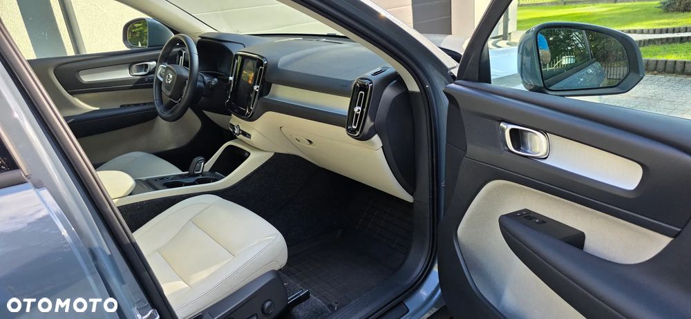 Volvo XC 40 - 9