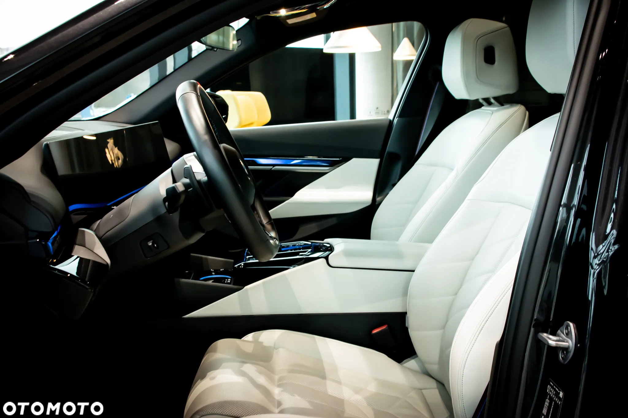 BMW i5 83.9kWh M60 xDrive - 16