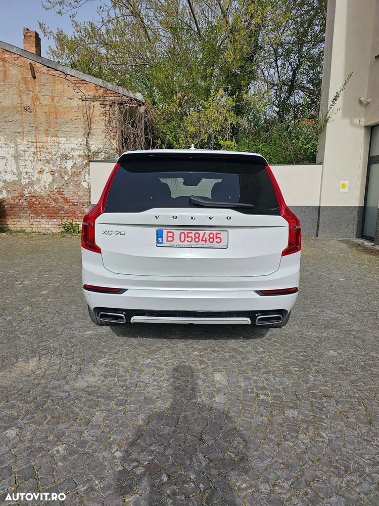 Volvo XC 90 - 5