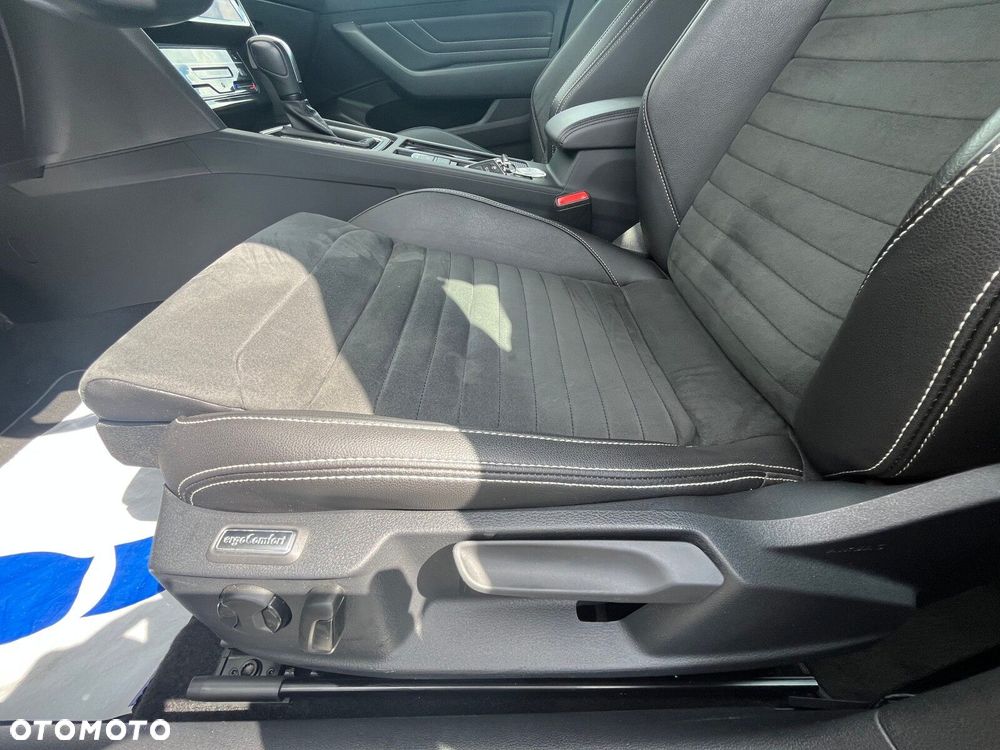 Volkswagen Passat Variant - 14