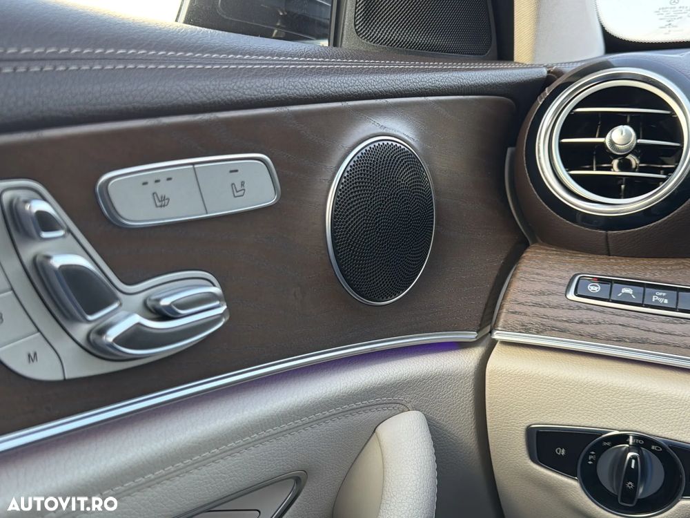 Mercedes-Benz E 220 d 4MATIC Aut. - 27