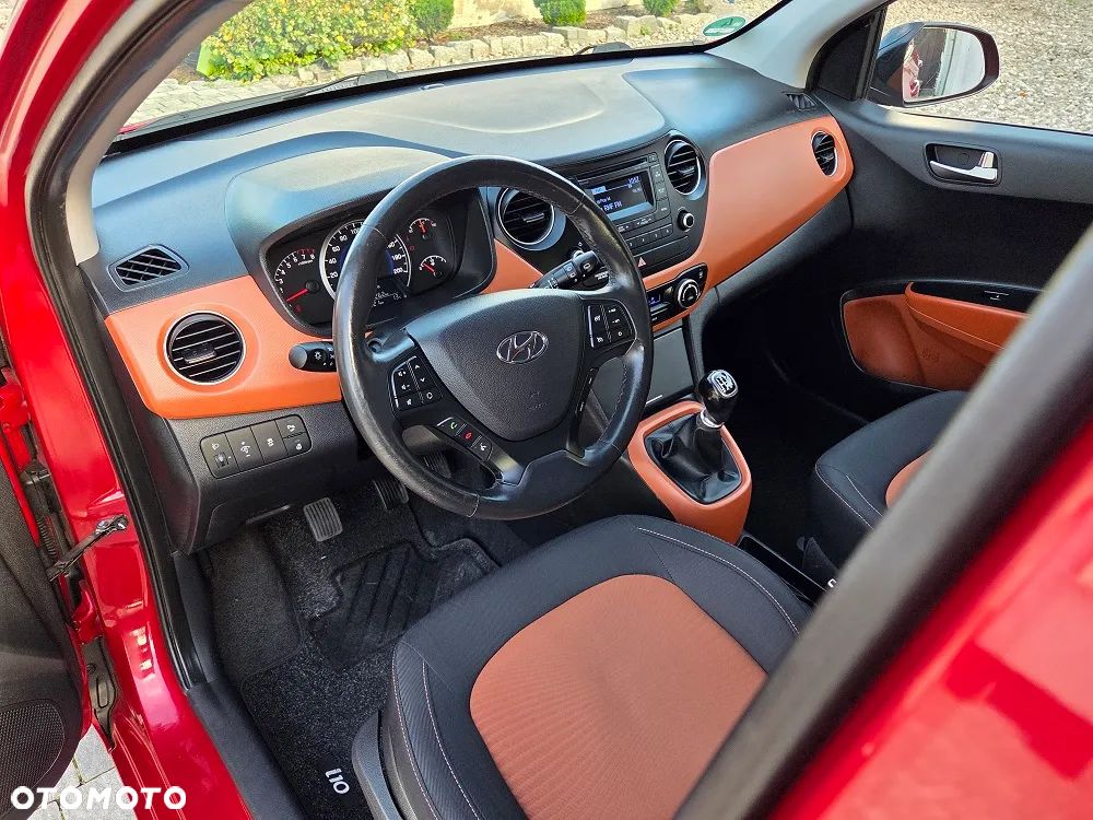 Hyundai i10 1.0 YES Gold - 12