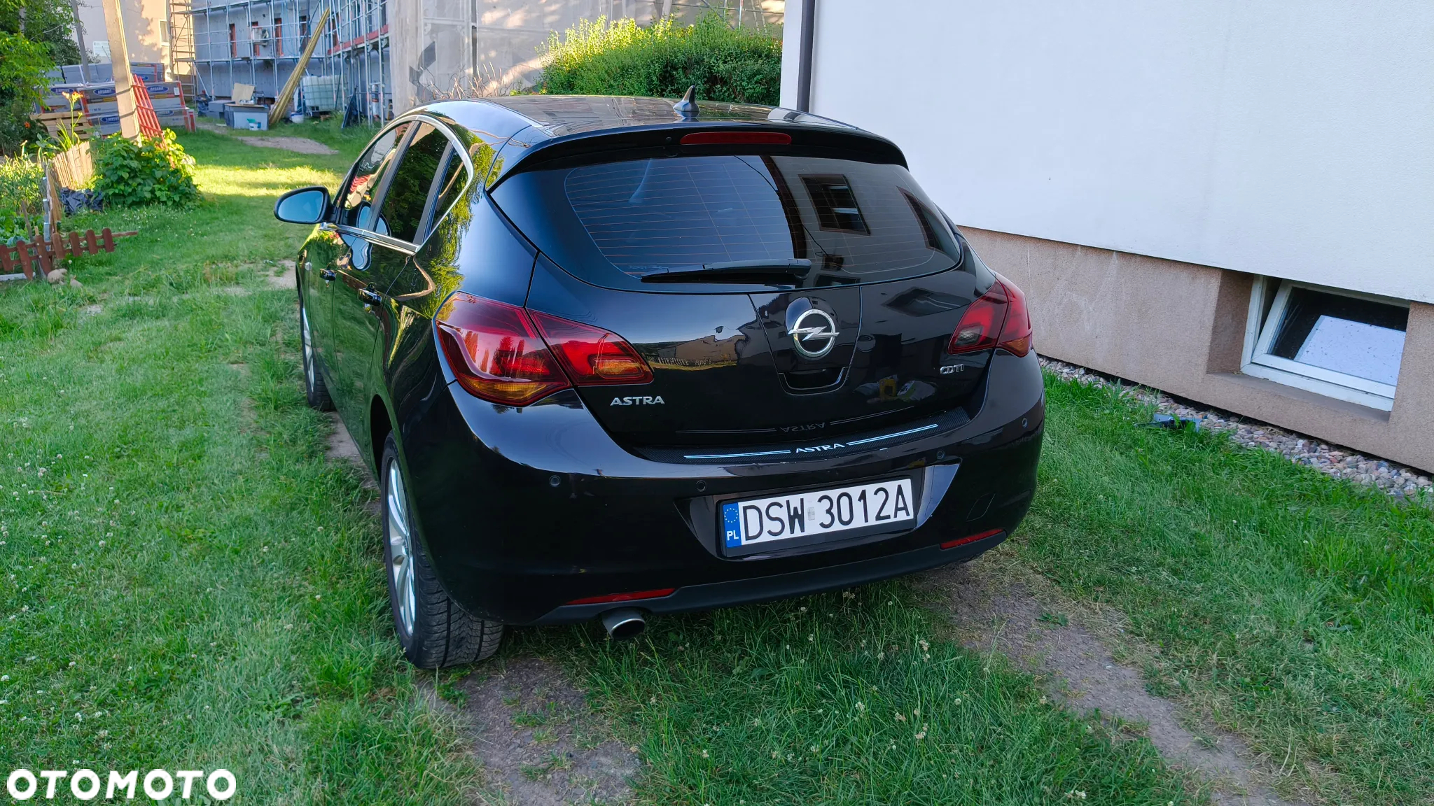 Opel Astra IV 2.0 CDTI Cosmo - 8