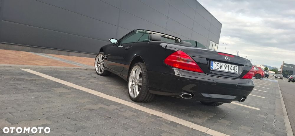 Mercedes-Benz SL 500 - 16