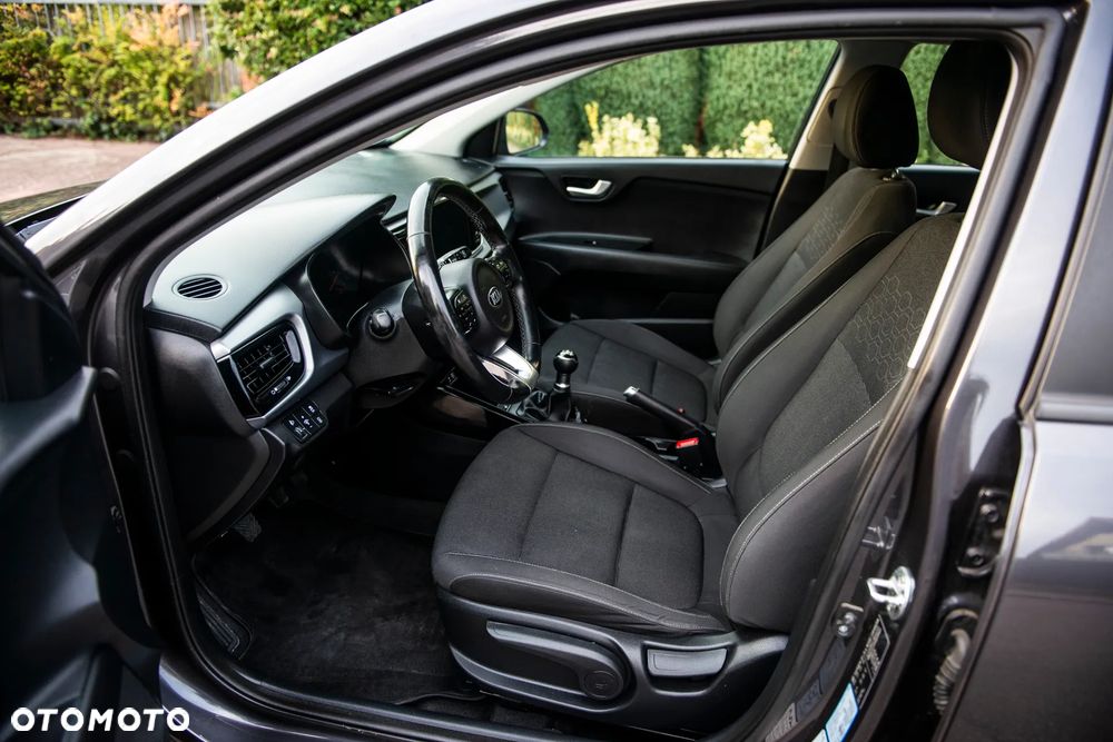 Kia Rio 1.2 L Business Line - 18