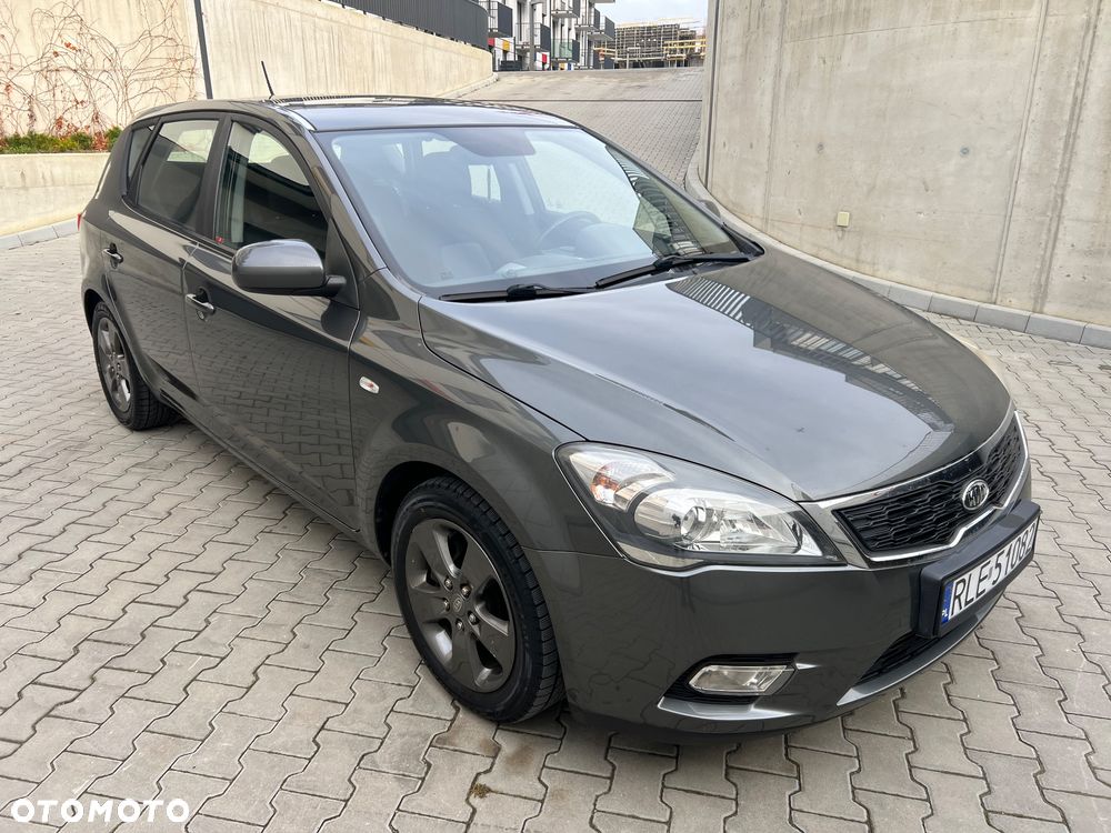 Kia Ceed 1.4 CVVT ISG Vision - 6