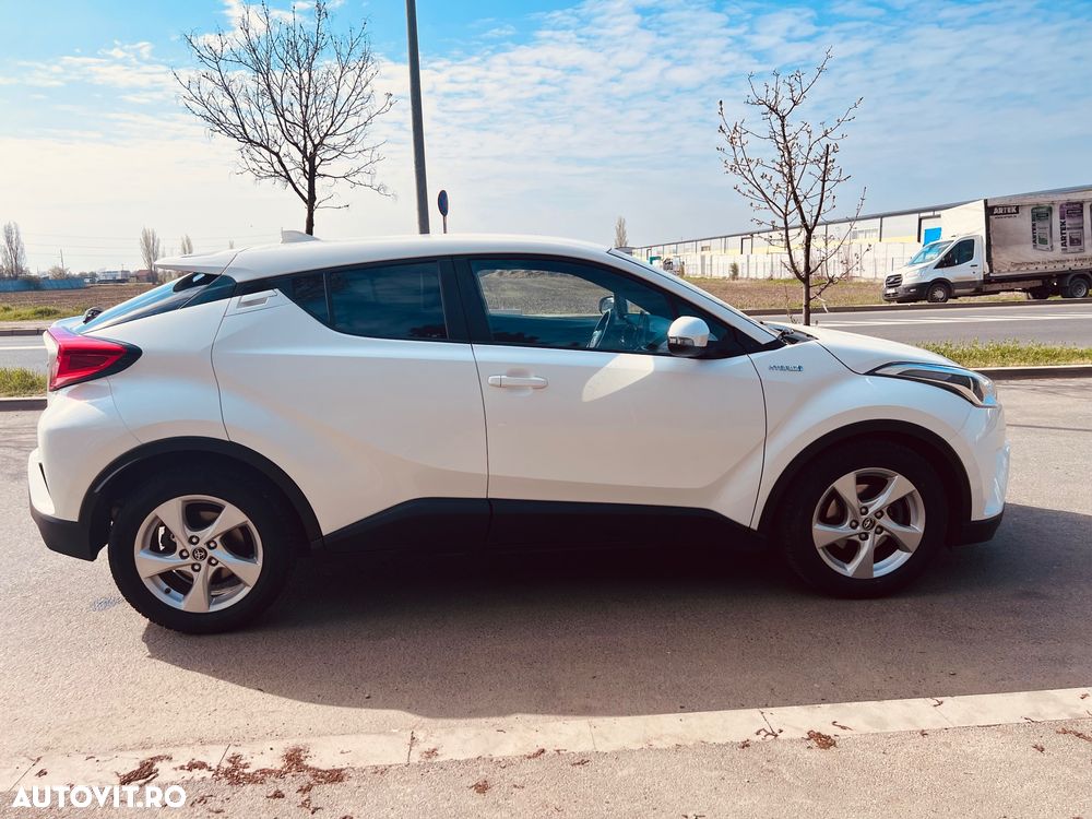 Toyota C-HR 1.8 HSD 122 CP 4x2 CVT C-lassy bi-tone - 4