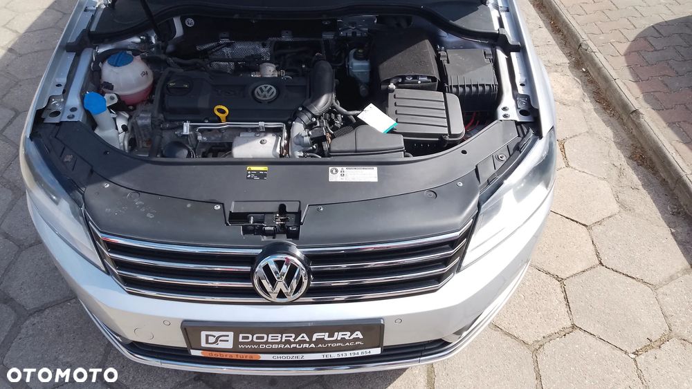 Volkswagen Passat 1.4 TSI Highline - 23
