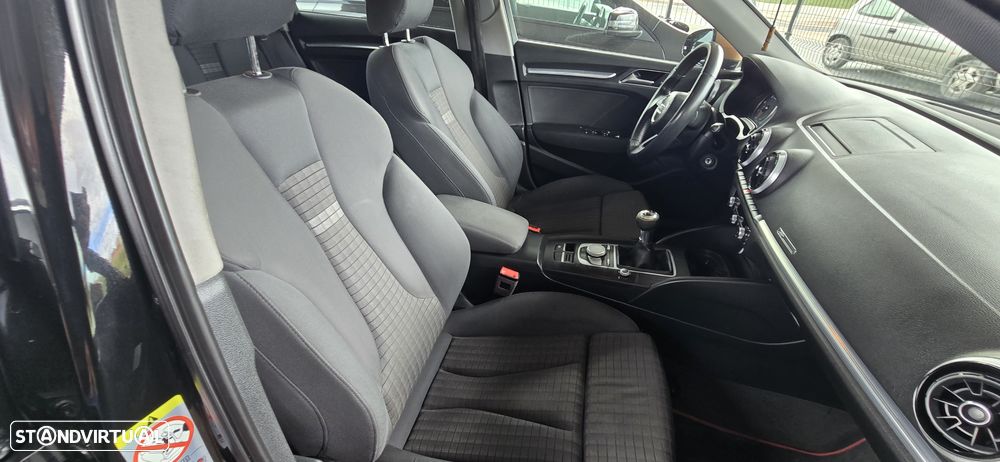 Audi A3 Sportback 30 TDI Sport - 15
