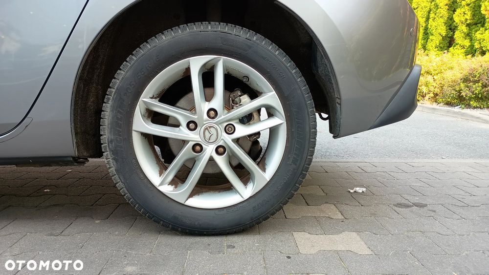 Mazda 3 1.6 Active - 13