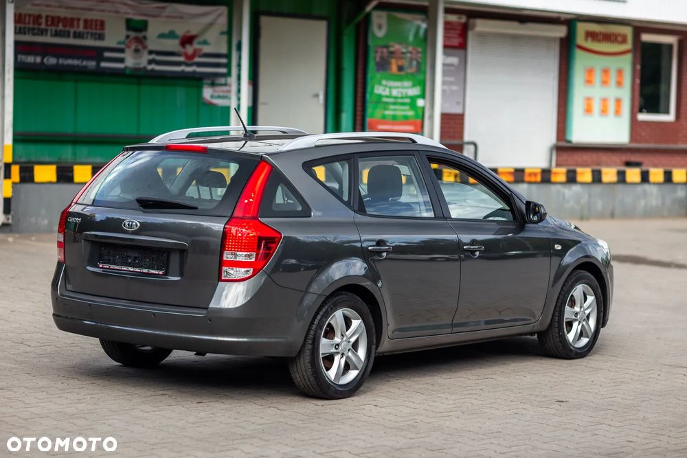Kia Ceed 1.4 CVVT - 12