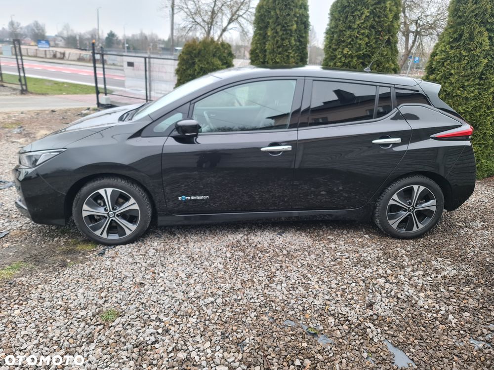 Nissan Leaf 40 kWh 2.ZERO Edition - 4
