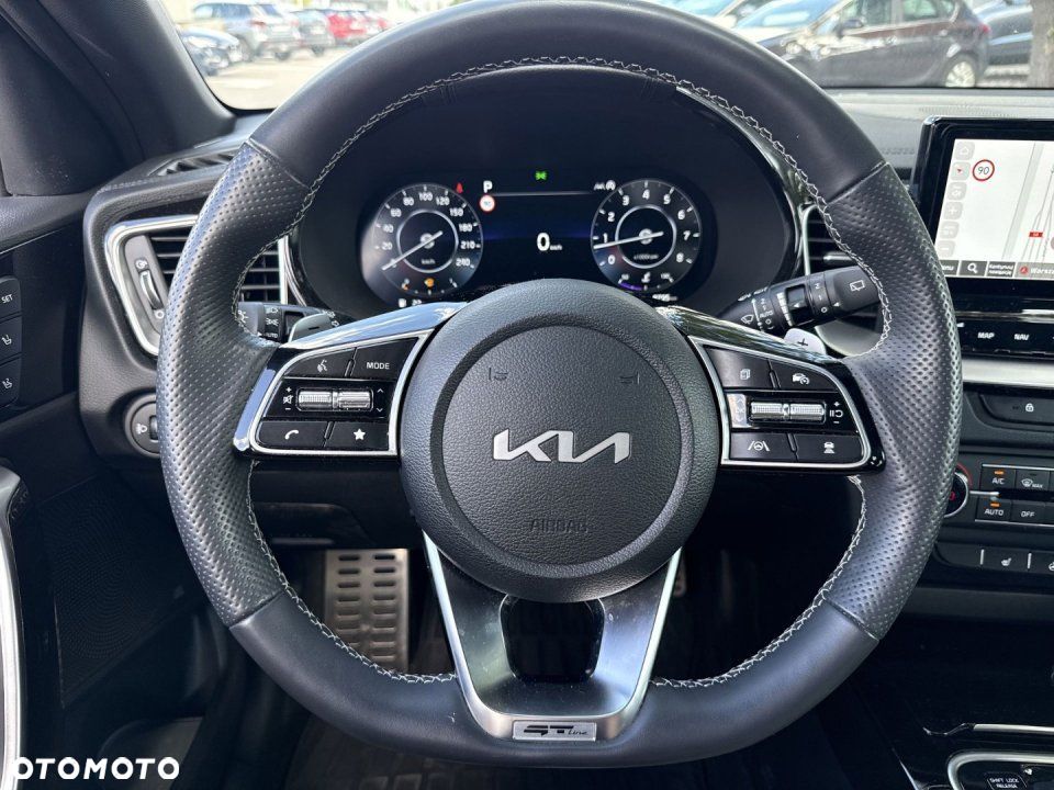 Kia XCeed - 23