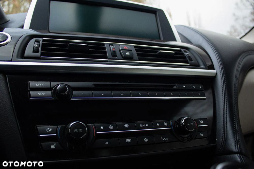 BMW Seria 6 650i - 25