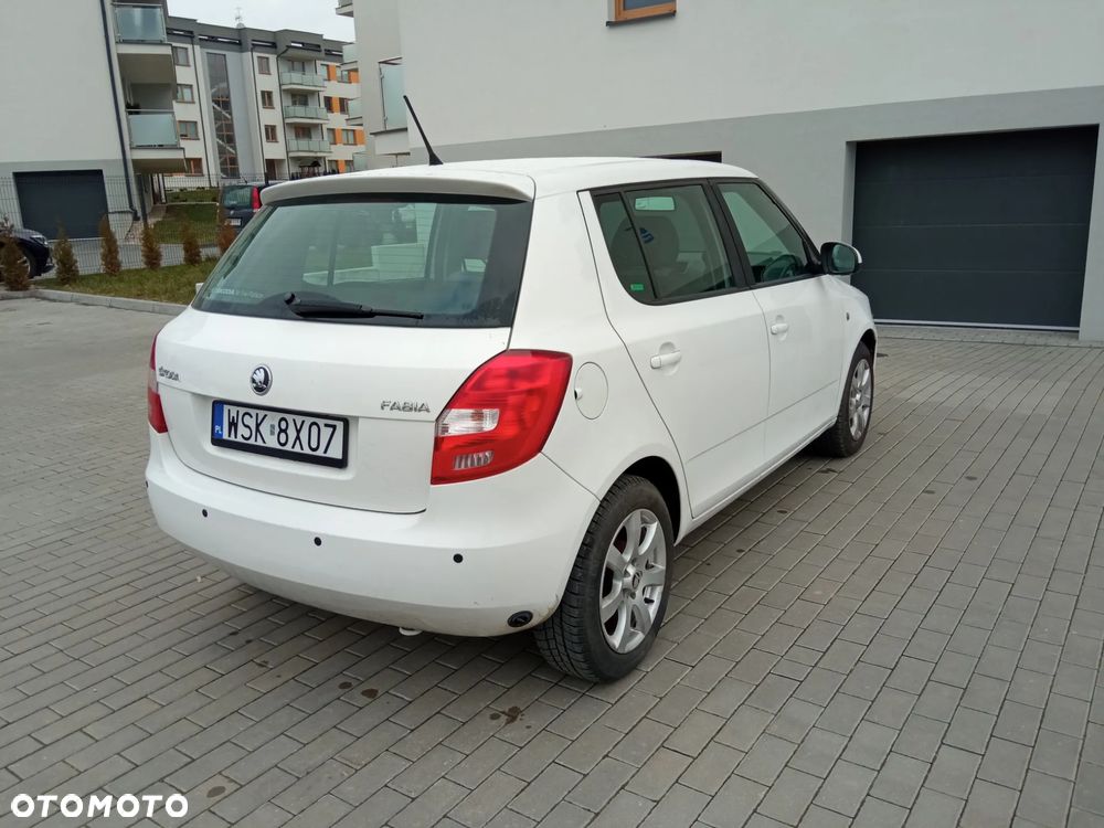 Skoda Fabia - 4