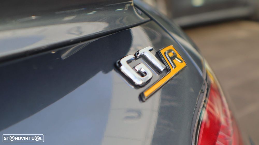 Mercedes-Benz AMG GT R - 8