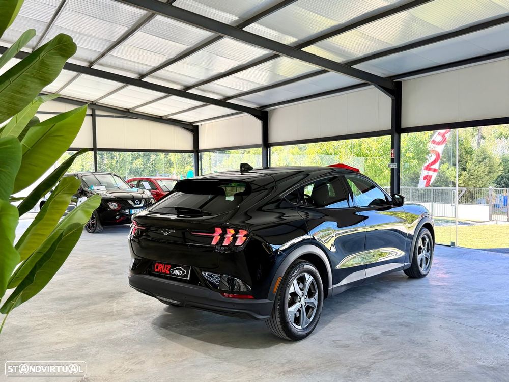 Ford Mustang Mach-E Premium - 5