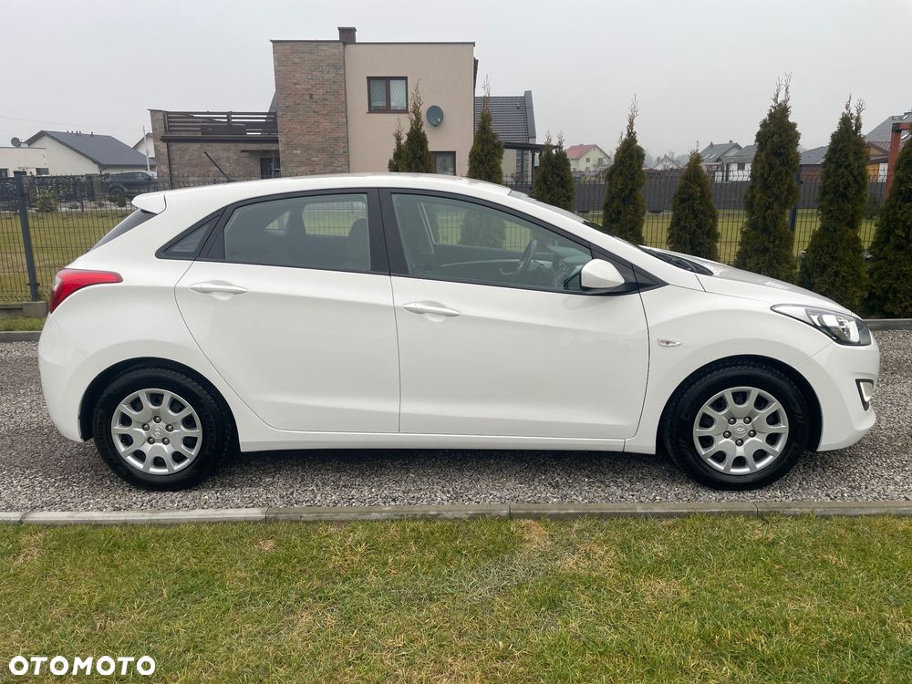 Mazda 2 SKYACTIV-G 75 Exclusive-Line - 3