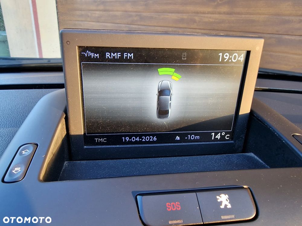 Peugeot 5008 HDI 160 Automatik Allure - 20