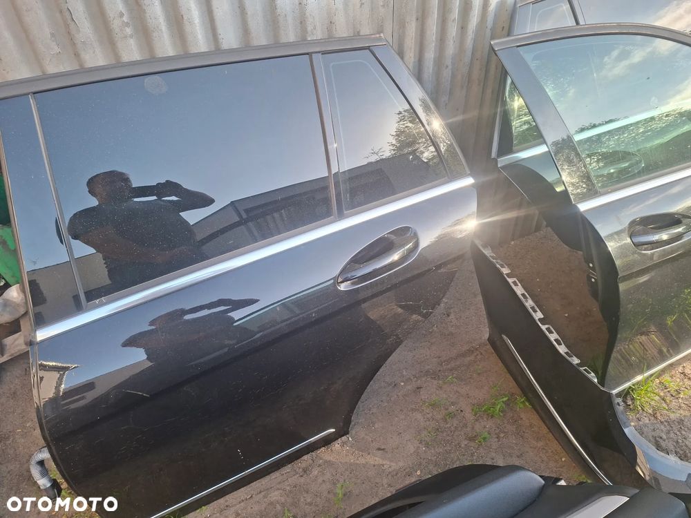 mercedes w204  lift  drzwi  czarne  197 poznan