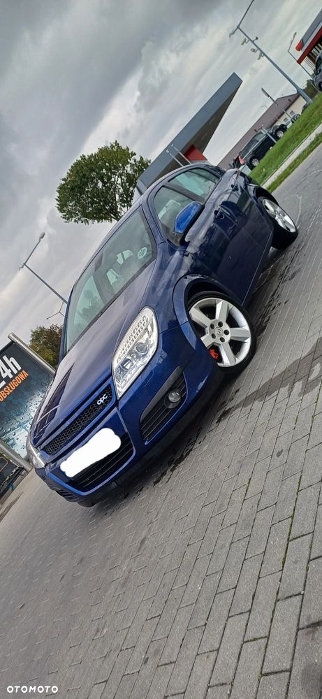 Opel Astra 2.0 Turbo Sport - 1