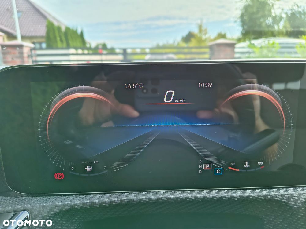 Mercedes-Benz CLA 180 7G-DCT - 27