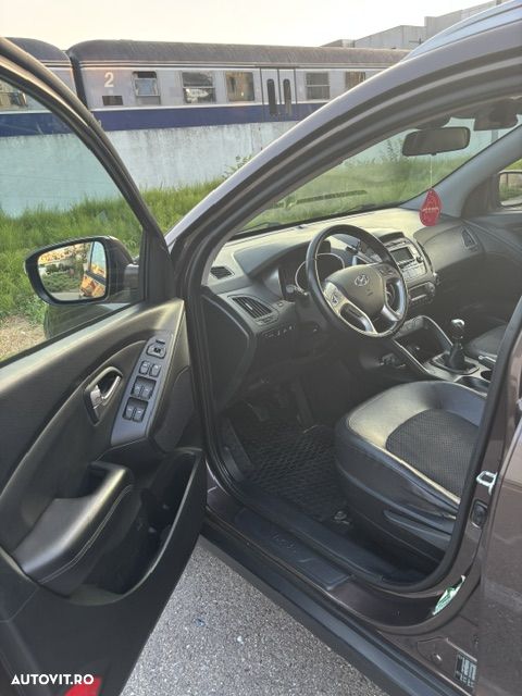 Hyundai ix35 2.0 CRDI 4WD Style - 10