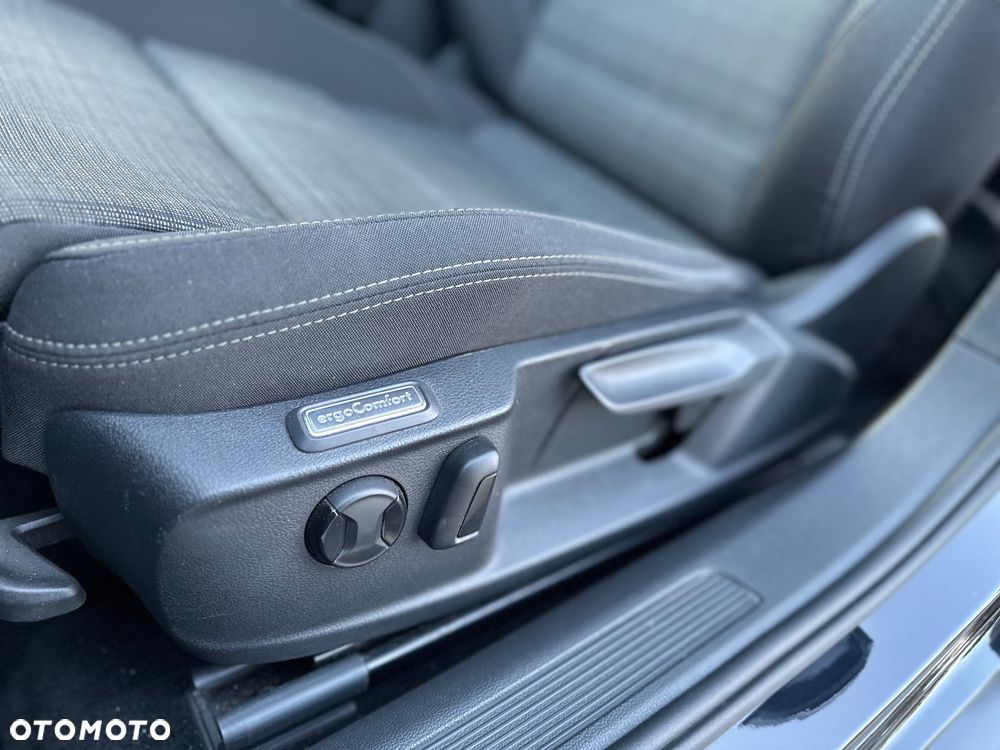 Volkswagen Passat 1.5 TSI EVO Business DSG - 15
