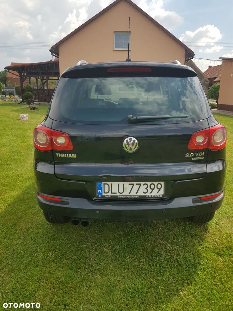 Volkswagen Tiguan - 2