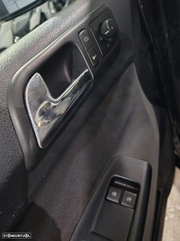 VW Polo 1.2 Trendline - 12