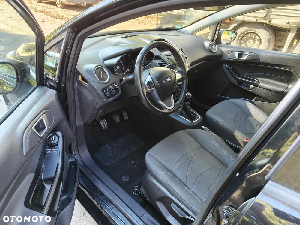 Ford Fiesta - 5