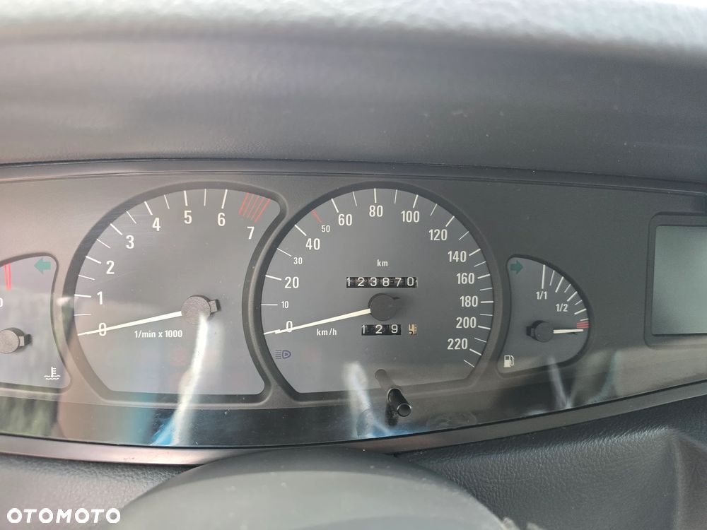 Opel Omega - 20