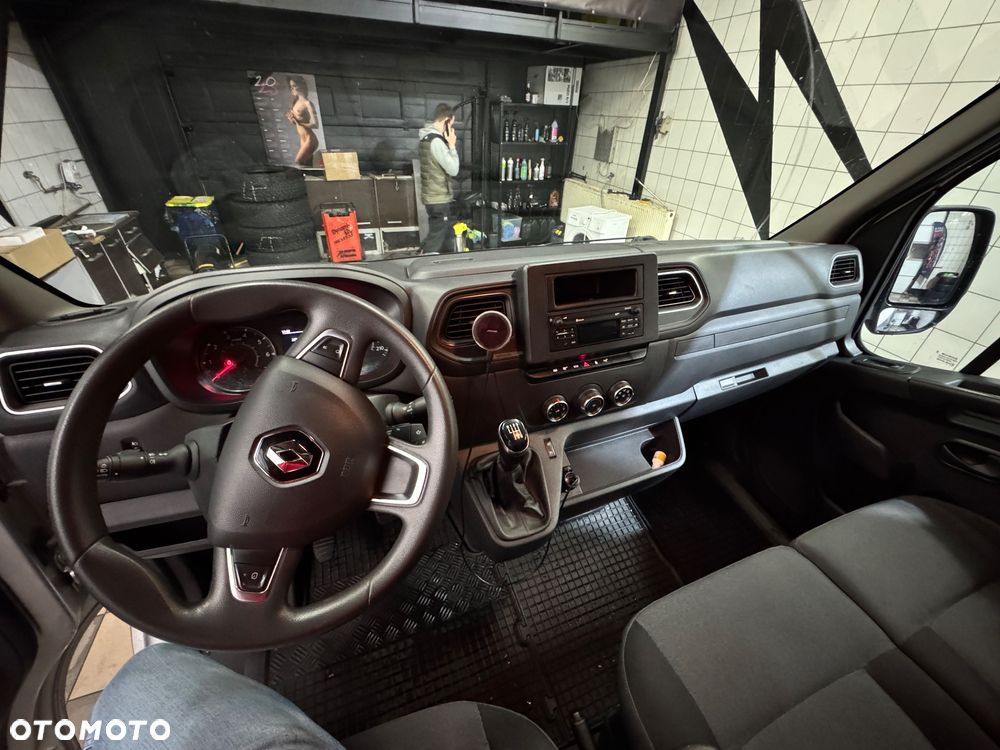 Renault Master - 11