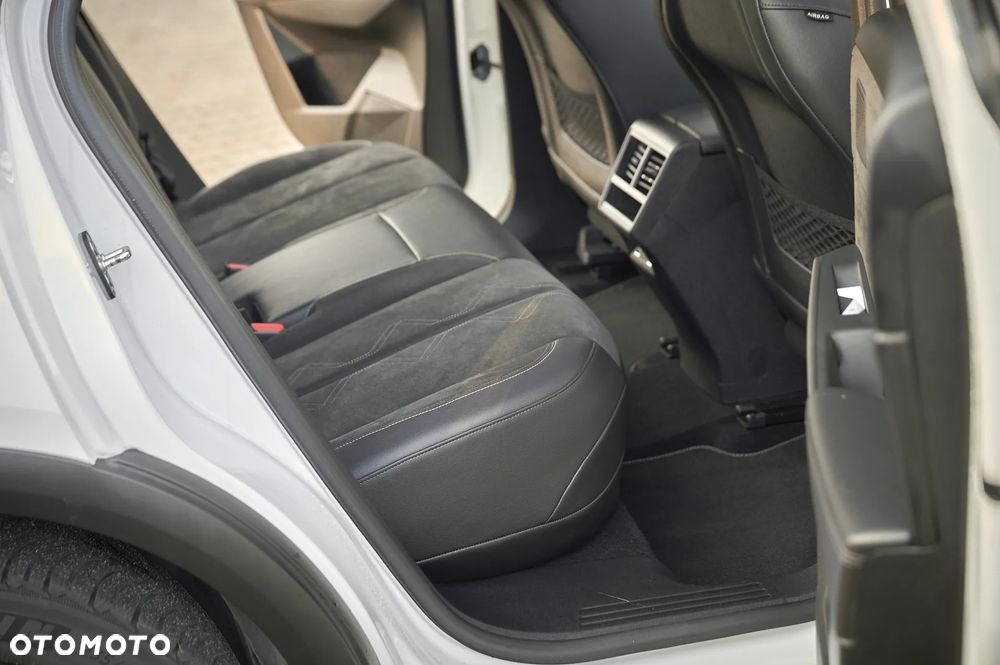 DS Automobiles DS 7 Crossback 1.6 E-Tense 4x4 Performance Line + - 29