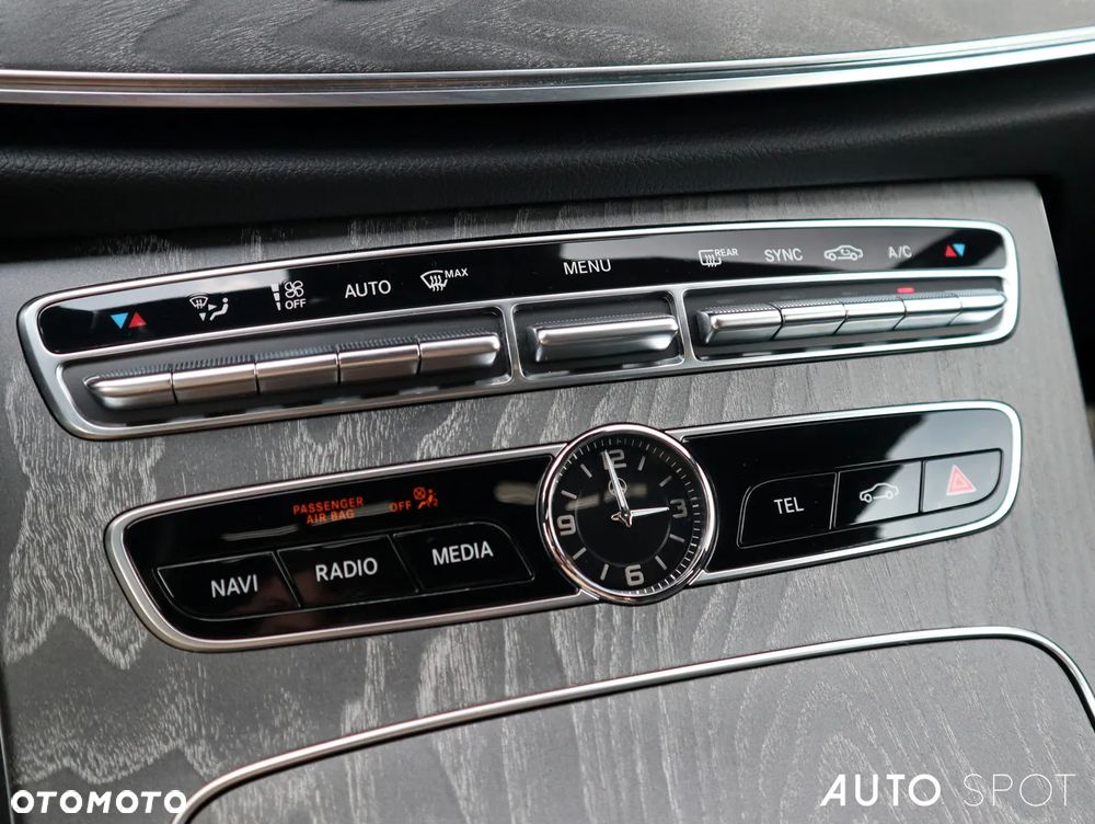 Mercedes-Benz CLS 350 9G-TRONIC - 35