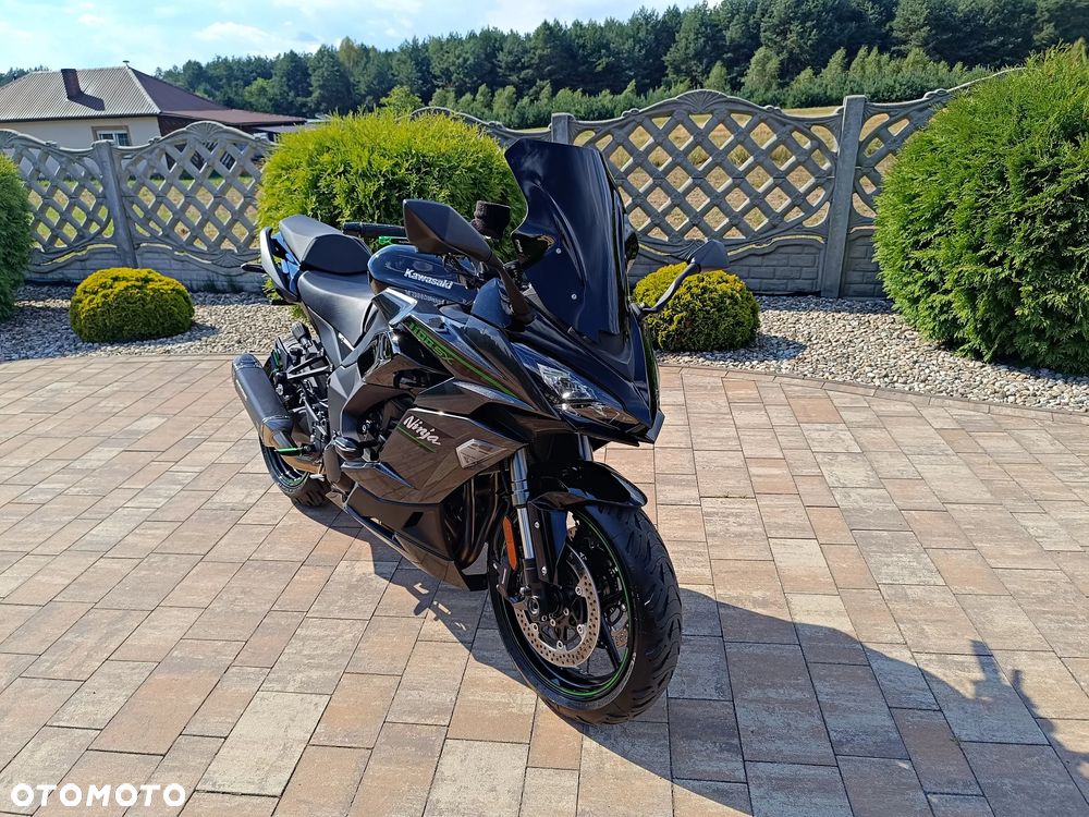 Kawasaki Ninja 1000 SX - 13