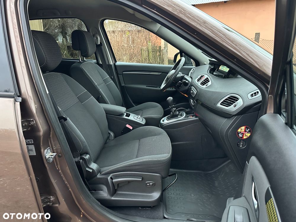 Renault Grand Scenic dCi 130 FAP Expression - 24