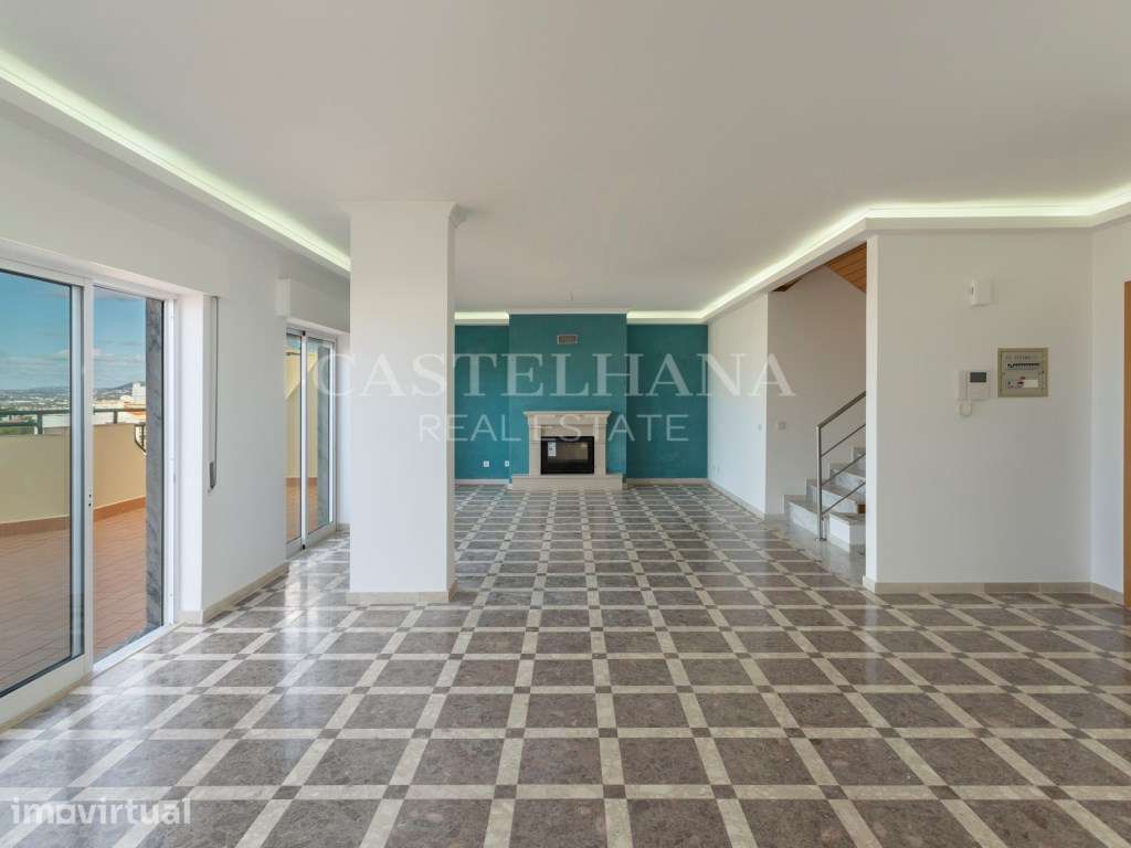 Apartamento T4 duplex com piscina, Centro de Faro, Algarve - Grande imagem: 3/33