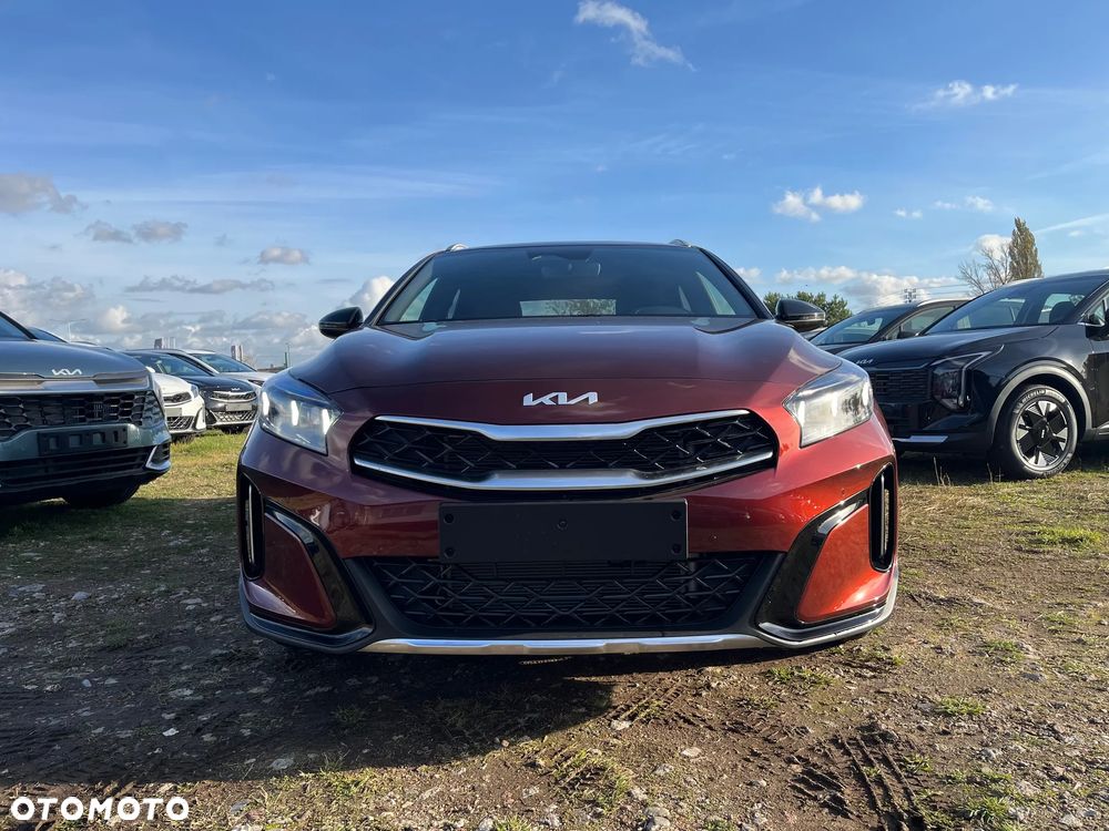 Kia XCeed 1.6 T-GDI Tribute DCT - 3