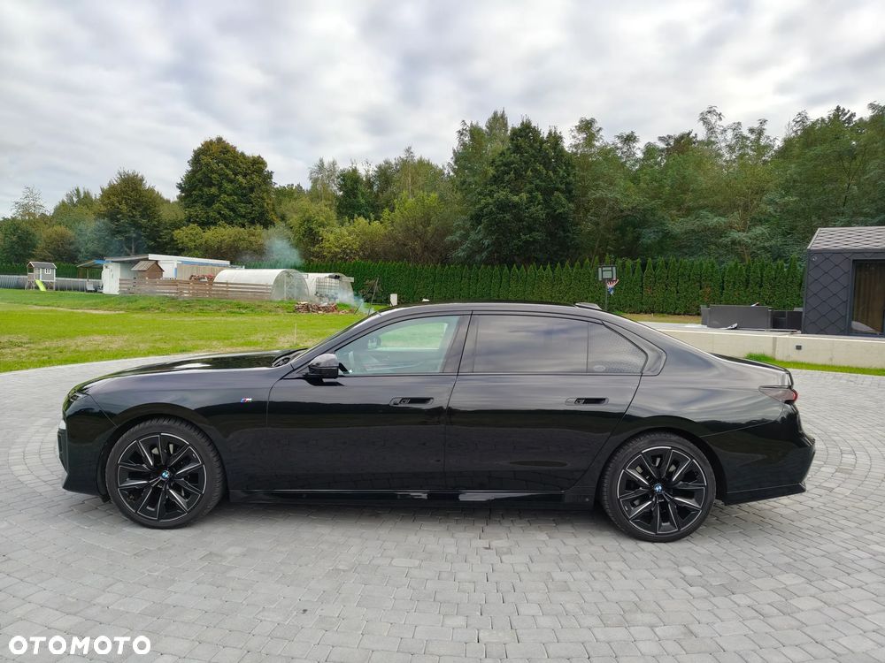 BMW Seria 7 740d xDrive mHEV M Sport sport - 7